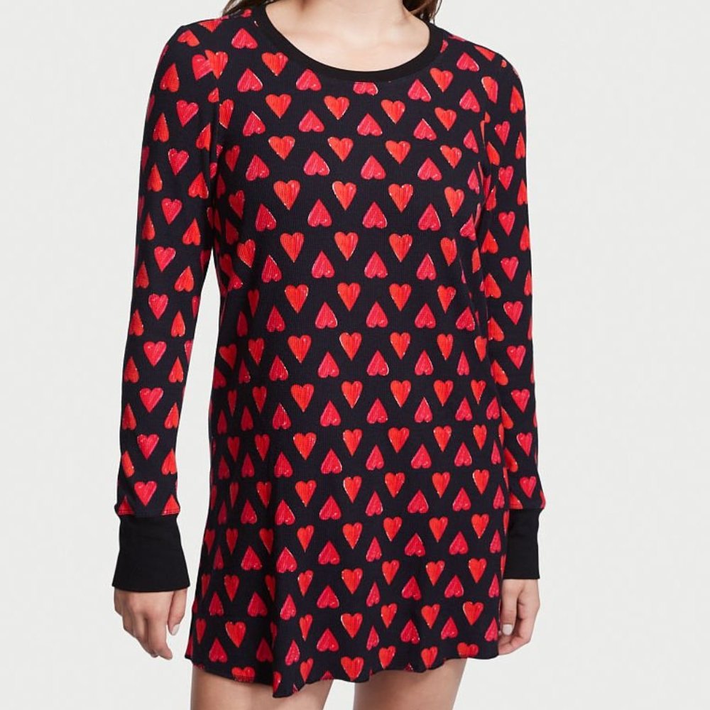 Hearts ❤️ VS XL Thermal Sleepshirt Black Heart Perfect for Valentine’s Day NWT